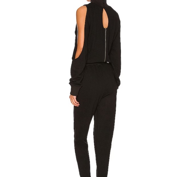 New lounge jumpsuit - Picture 2 of 6